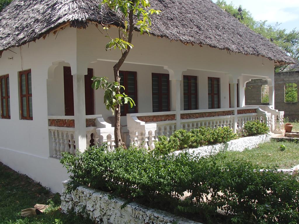 The Nungwi Inn Hotel Екстериор снимка